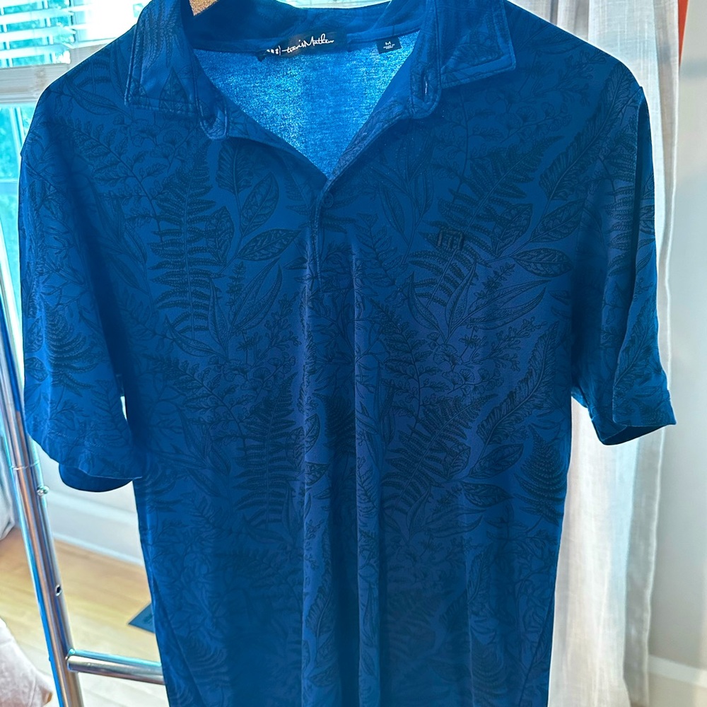 Medium polo- great condition
